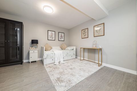 Photo 30 at 2 Lynedock Crescent, Donalda, Toronto