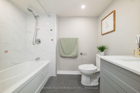 Photo 33 at 2 Lynedock Crescent, Donalda, Toronto