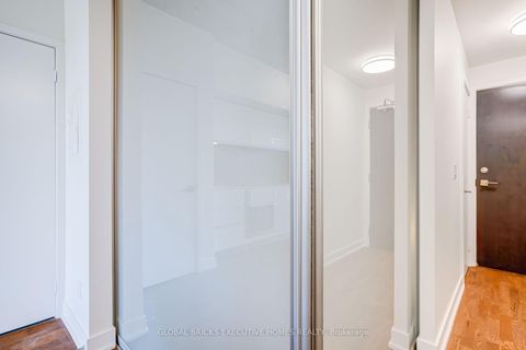 Photo 15 at 516 - 20 Minowan Miikan Lane, Little Portugal, Toronto