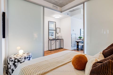 Photo 17 at 516 - 20 Minowan Miikan Lane, Little Portugal, Toronto
