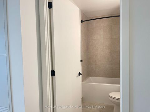Photo 18 at 1512 - 91 Montclair Avenue, Forest Hill South, Toronto