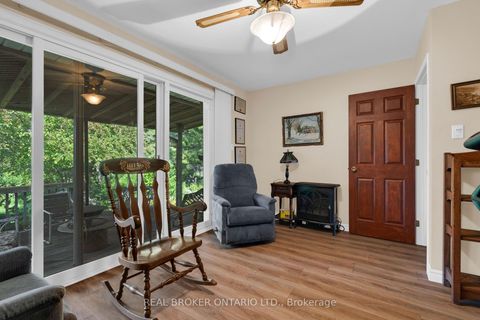 Photo 13 at 61 Bernick Drive, Grove East, Barrie