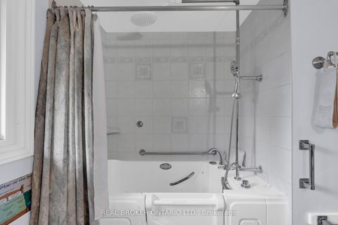 Photo 17 at 61 Bernick Drive, Grove East, Barrie