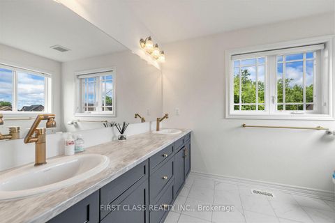 Photo 21 at 2 Pennell Drive, Ardagh, Barrie