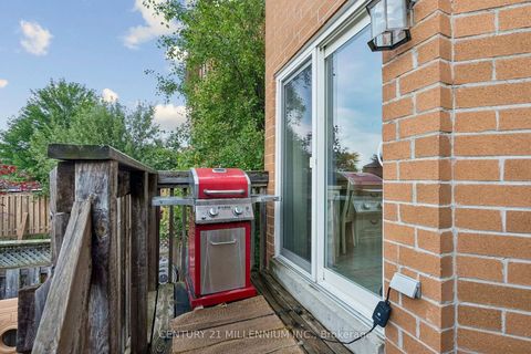 Photo 42 at 332 St Joan Of Arc Avenue, Maple, Vaughan