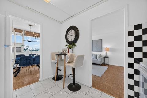 Photo 14 at 2502 - 715 Don Mills Road, Flemingdon Park, Toronto