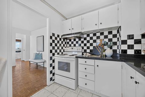 Photo 15 at 2502 - 715 Don Mills Road, Flemingdon Park, Toronto