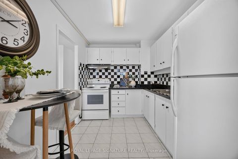 Photo 16 at 2502 - 715 Don Mills Road, Flemingdon Park, Toronto