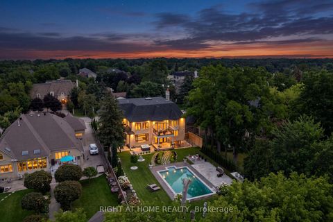 Photo 4 at 10 Yongeview Avenue, South Richvale, Richmond Hill