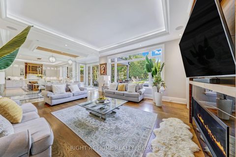Photo 25 at 10 Yongeview Avenue, South Richvale, Richmond Hill