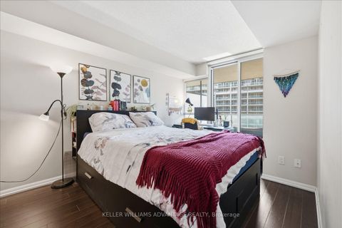 Photo 11 at 1170 - 209 Fort York Boulevard, Niagara, Toronto