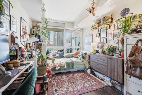 Photo 16 at 1170 - 209 Fort York Boulevard, Niagara, Toronto