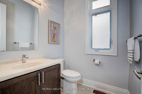 Photo 17 at 16 Gracedale Drive, Westbrook, Richmond Hill
