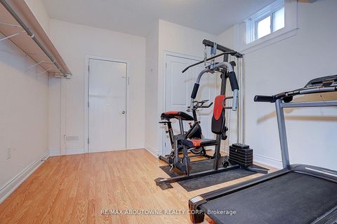 Photo 36 at 16 Gracedale Drive, Westbrook, Richmond Hill