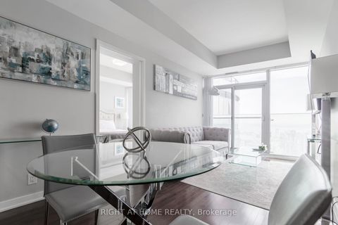 Photo 7 at 5606 - 14 York Street, Waterfront Communities C1, Toronto