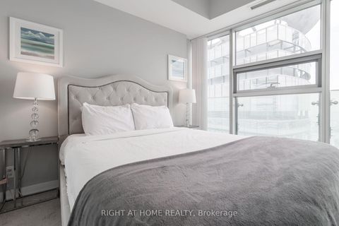 Photo 13 at 5606 - 14 York Street, Waterfront Communities C1, Toronto