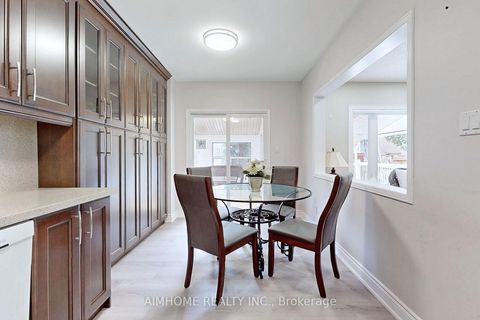 Photo 11 at 399 Flanagan Court, Summerhill Estates, Newmarket