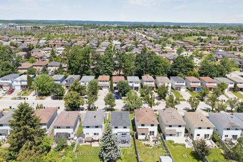 Photo 42 at 206 Hickling Trail, Grove East, Barrie