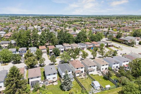 Photo 44 at 206 Hickling Trail, Grove East, Barrie