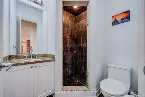Photo 20 at 6 Brill Crescent, Newtonbrook West, Toronto