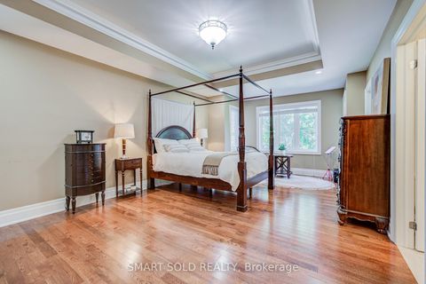 Photo 22 at 6 Brill Crescent, Newtonbrook West, Toronto