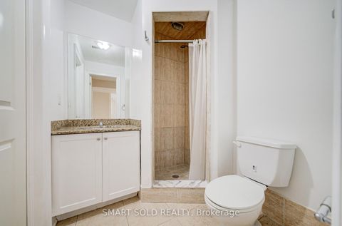 Photo 38 at 6 Brill Crescent, Newtonbrook West, Toronto