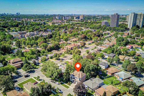 Photo 46 at 6 Brill Crescent, Newtonbrook West, Toronto