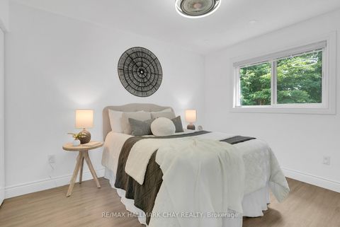 Photo 14 at 100 Copeman Crescent, Painswick North, Barrie