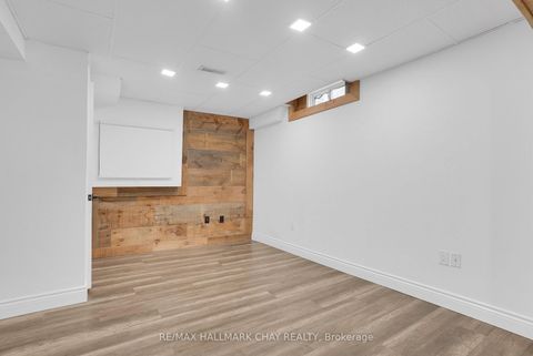 Photo 20 at 100 Copeman Crescent, Painswick North, Barrie
