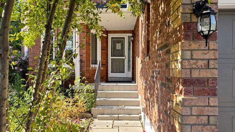 Photo 3 at 38 Iveagh Drive, Keswick North, Georgina