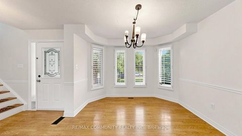 Photo 6 at 38 Iveagh Drive, Keswick North, Georgina