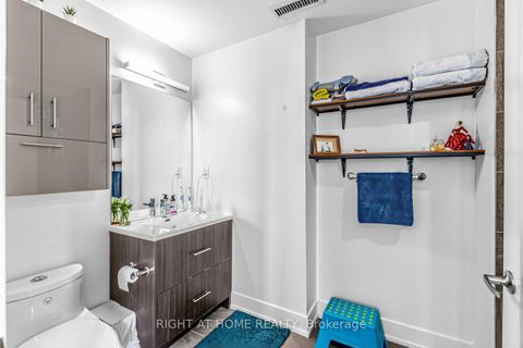 Photo 14 at 202 - 180 Fairview Mall Drive, Don Valley Village, Toronto