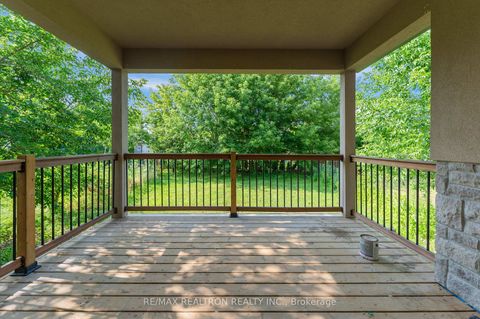 Photo 45 at 32 Bradfield Avenue W, City Centre West, Toronto