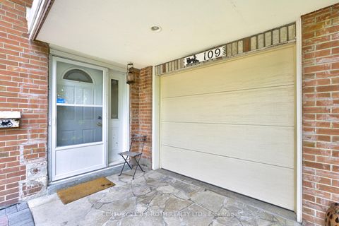 Photo 1 at 109 Wincott Drive, The Westway, Toronto