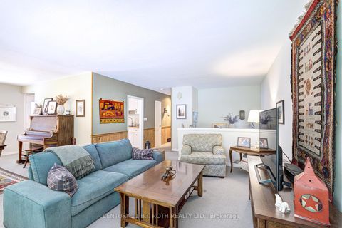 Photo 6 at 109 Wincott Drive, The Westway, Toronto