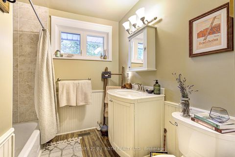 Photo 24 at 109 Wincott Drive, The Westway, Toronto