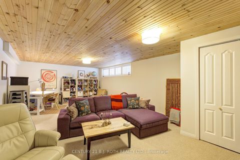 Photo 28 at 109 Wincott Drive, The Westway, Toronto