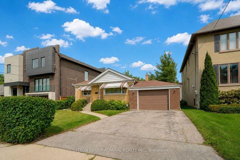Photo 2 at 78 Invermay Avenue, Clanton Park, Toronto