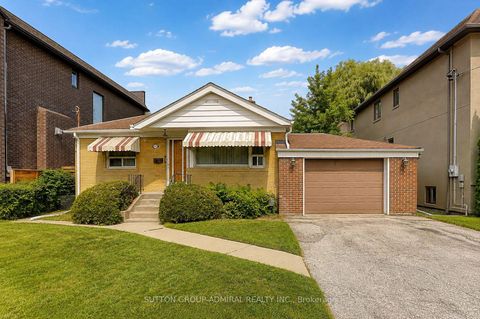 Photo 3 at 78 Invermay Avenue, Clanton Park, Toronto