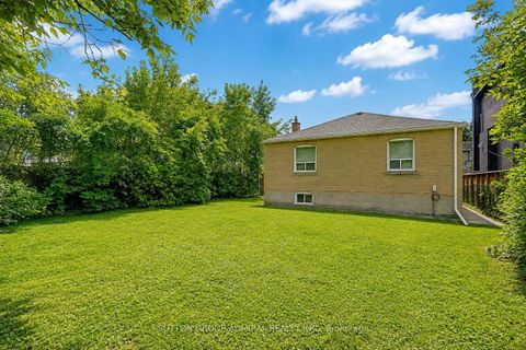 Photo 6 at 78 Invermay Avenue, Clanton Park, Toronto