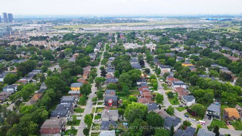 Photo 19 at 78 Invermay Avenue, Clanton Park, Toronto
