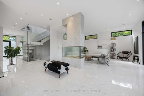 Photo 14 at 18 Herne Hill, Humber Valley, Toronto