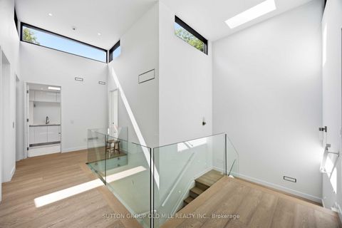Photo 19 at 18 Herne Hill, Humber Valley, Toronto