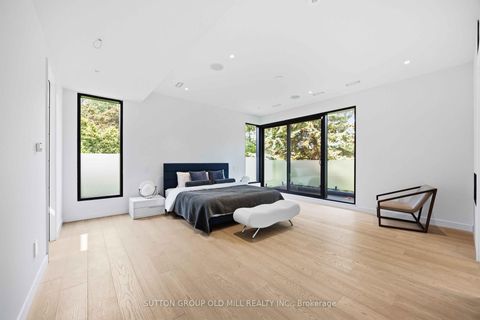Photo 22 at 18 Herne Hill, Humber Valley, Toronto