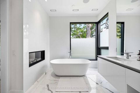 Photo 26 at 18 Herne Hill, Humber Valley, Toronto