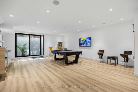 Photo 36 at 18 Herne Hill, Humber Valley, Toronto