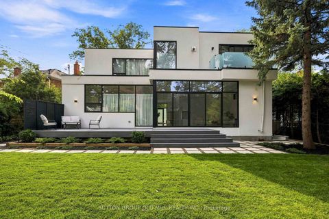 Photo 43 at 18 Herne Hill, Humber Valley, Toronto