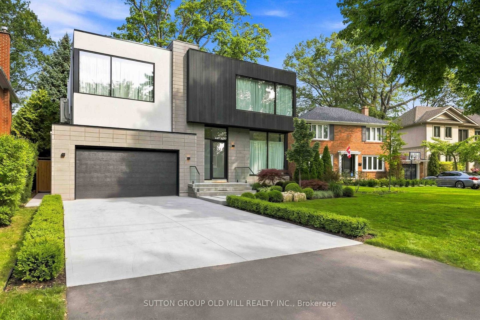 18 Herne Hill, Humber Valley, Toronto 