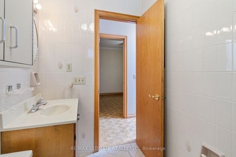 Photo 30 at 519 Douglas Avenue, Nortown, Toronto