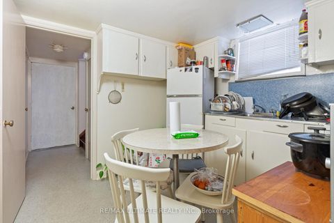 Photo 33 at 519 Douglas Avenue, Nortown, Toronto